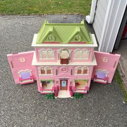 Child’s Playhouse 