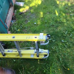 Cable Ladder With Hooks And Dual Levelers
