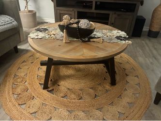 RUSTIC WOOD COFFEE TABLE