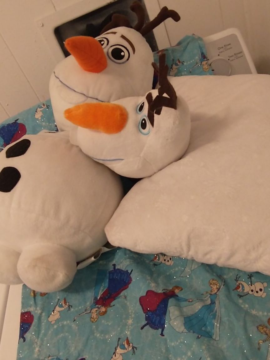 almohada ,funda para almohada y peluche de Olaf