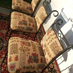 Sturdy Comfortable Chairs 3