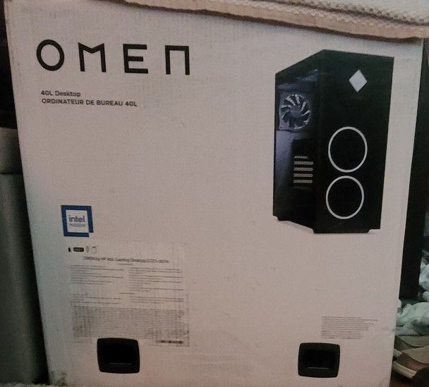 NIB Omen Gaming Desktop W/Monitor