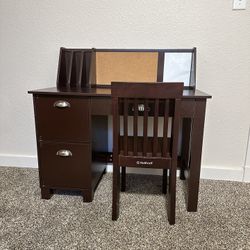 BRAND NEW KIDS KRAFT DESK