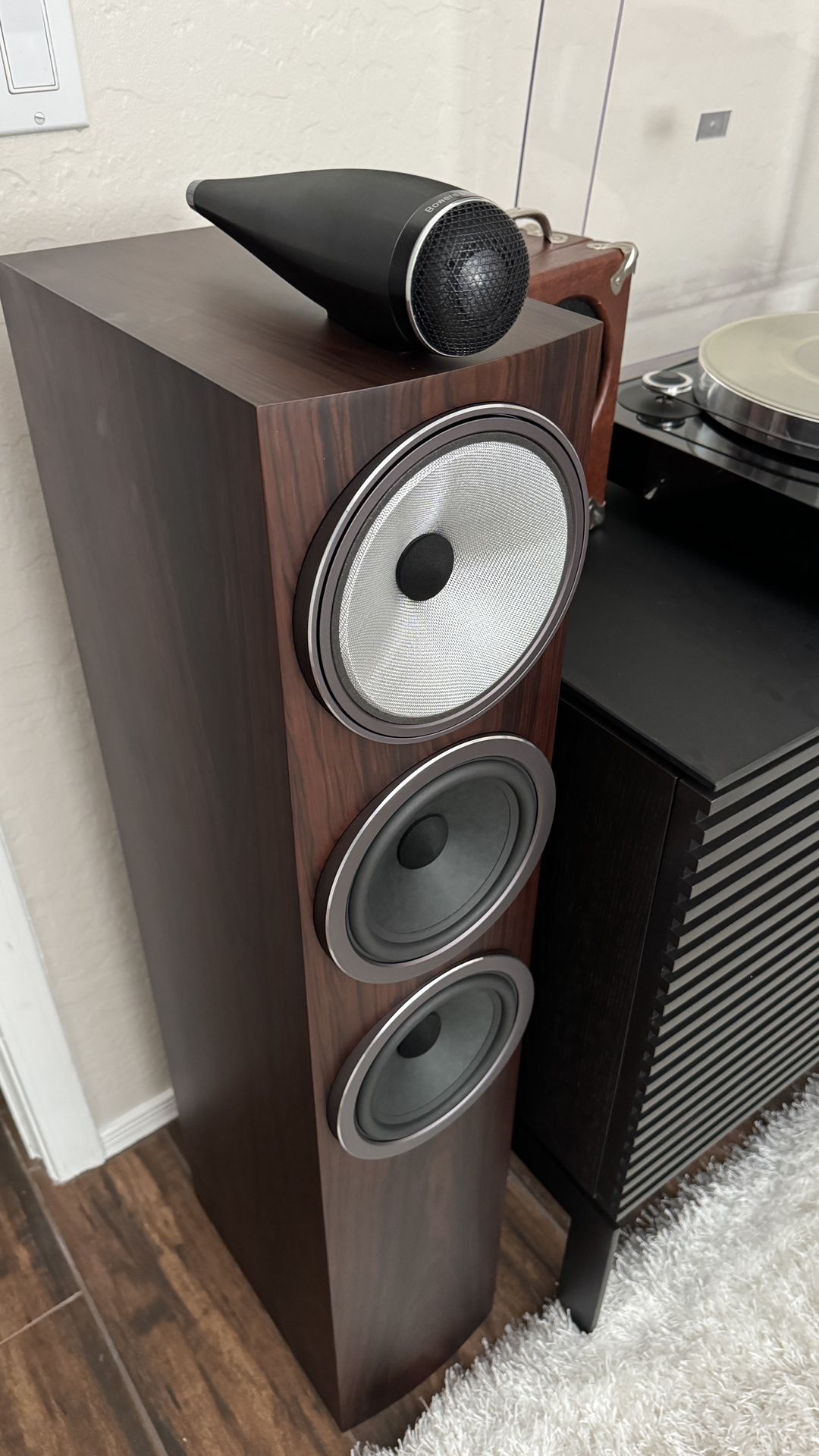 Bowers & Wilkins Towers