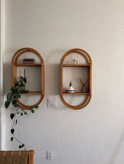 Hanging shelves