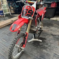 Crf 150r (will trade for talaria XXX PRO or other emotos )