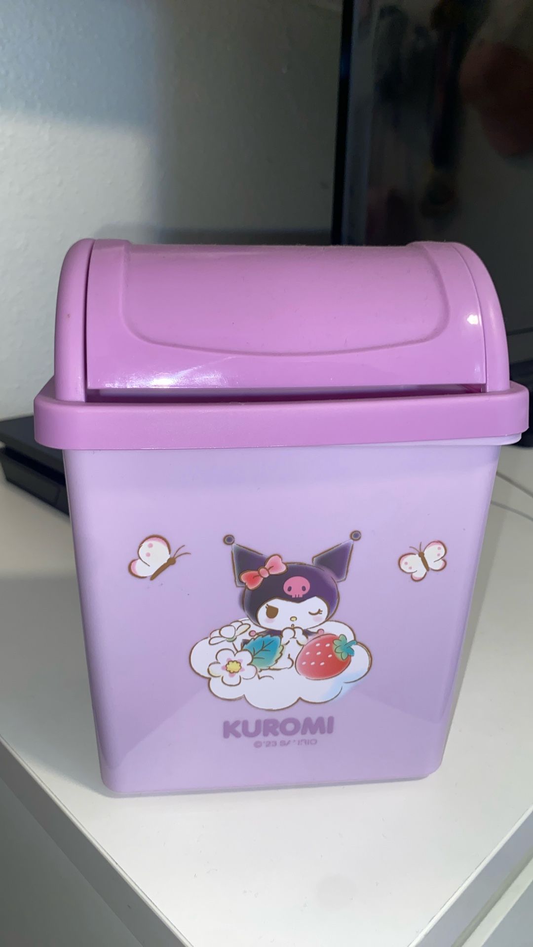 Sanrio Characters Strawberry Collection Desk Trash Can -Kuromi