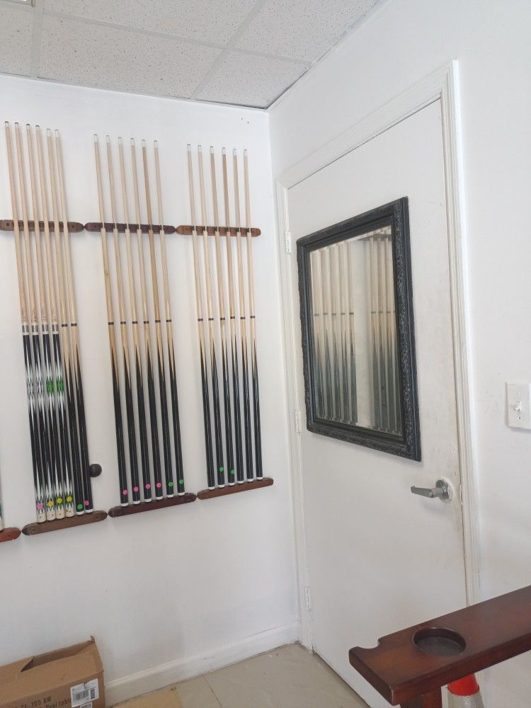 Set Of 2 Two Piece Pool Cues Pool Sticks