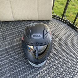 Bell Motorcycle Helmet - Large Size