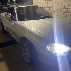 2001 Mazda Miata mx5 Convertible Color Gray