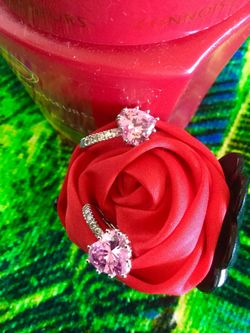 1 pair of beautiful earrings / Large Pink crystals with white crystals silver jewelry / NEW Jewelry 💞Welcome to visit Eva ‘s page