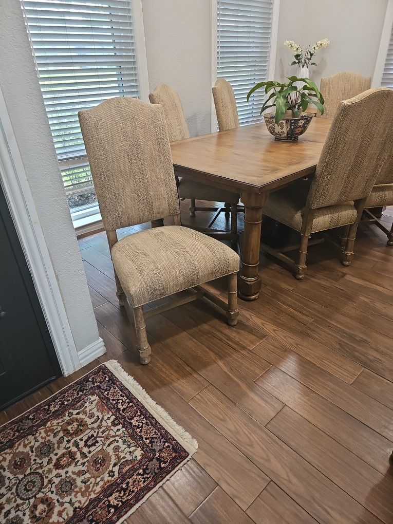 Ethan Allen  Dinning  Chairs Only $400