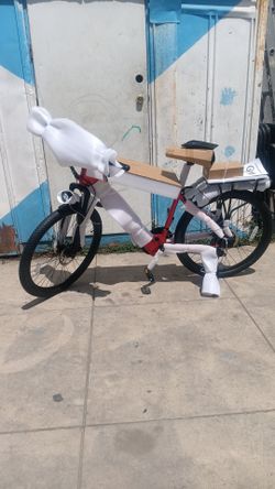 Brand new electric bike speed fast comes with 2 tap cards has 5 different speeds