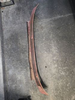 1962 impala Cowel vent