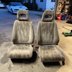 Integra Seats