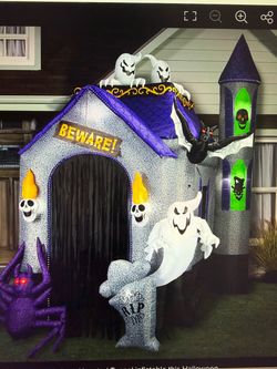 12 ft Inflatable Haunted Mansion with LED light show