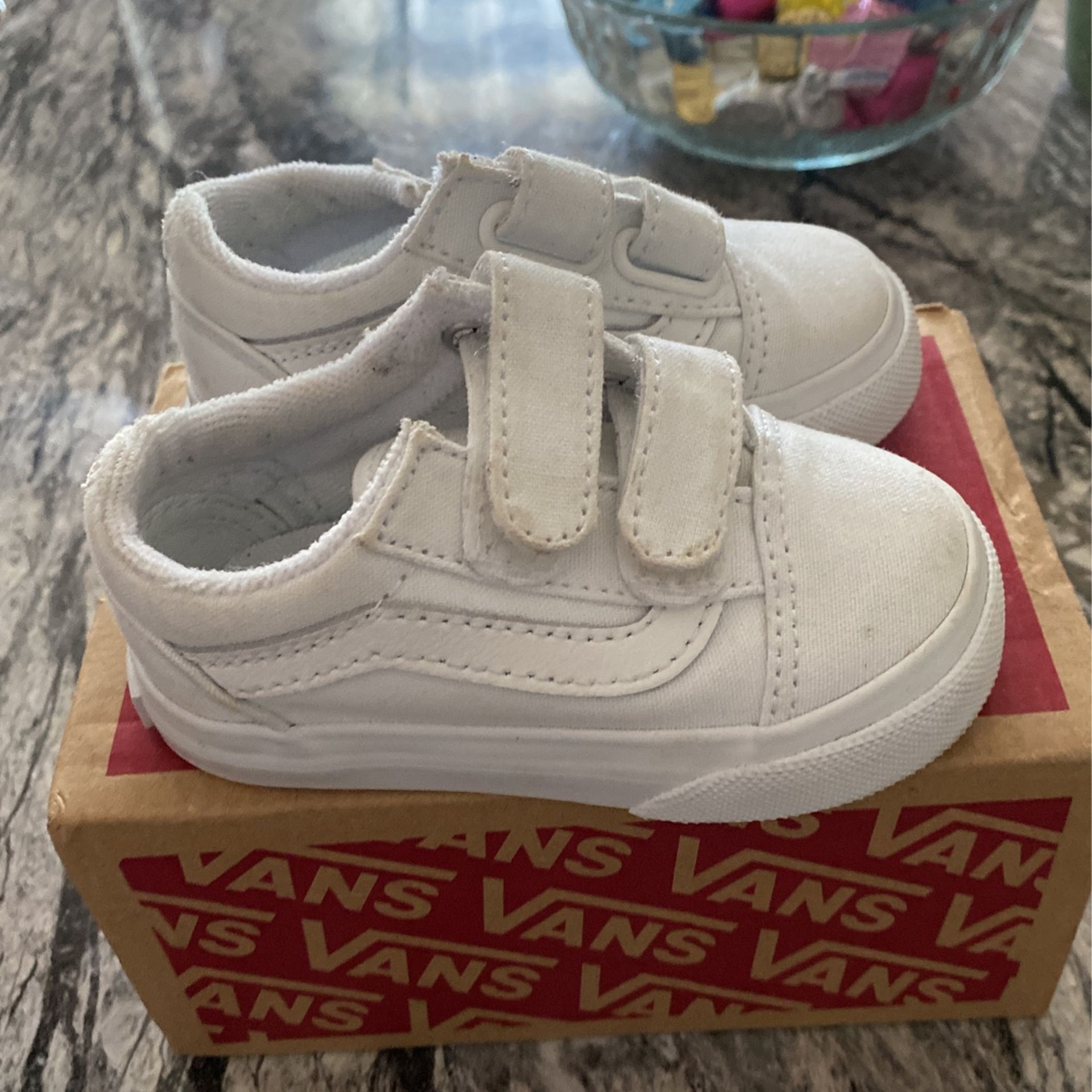 toddler vans used 15$ size 4.5 