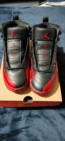 Jordan 12 Flu Game gs Size 5.5y