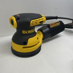Dewalt Random Orbit Palm Sander 205411/13