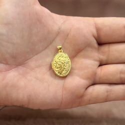 14KT GOLD LOCKET BRAND NEW