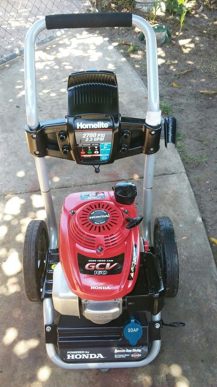 Homelite 2700 psi pressure washer for sale.