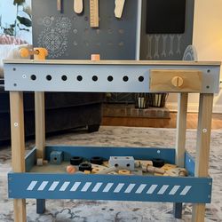 Wood Kids Tool Bench