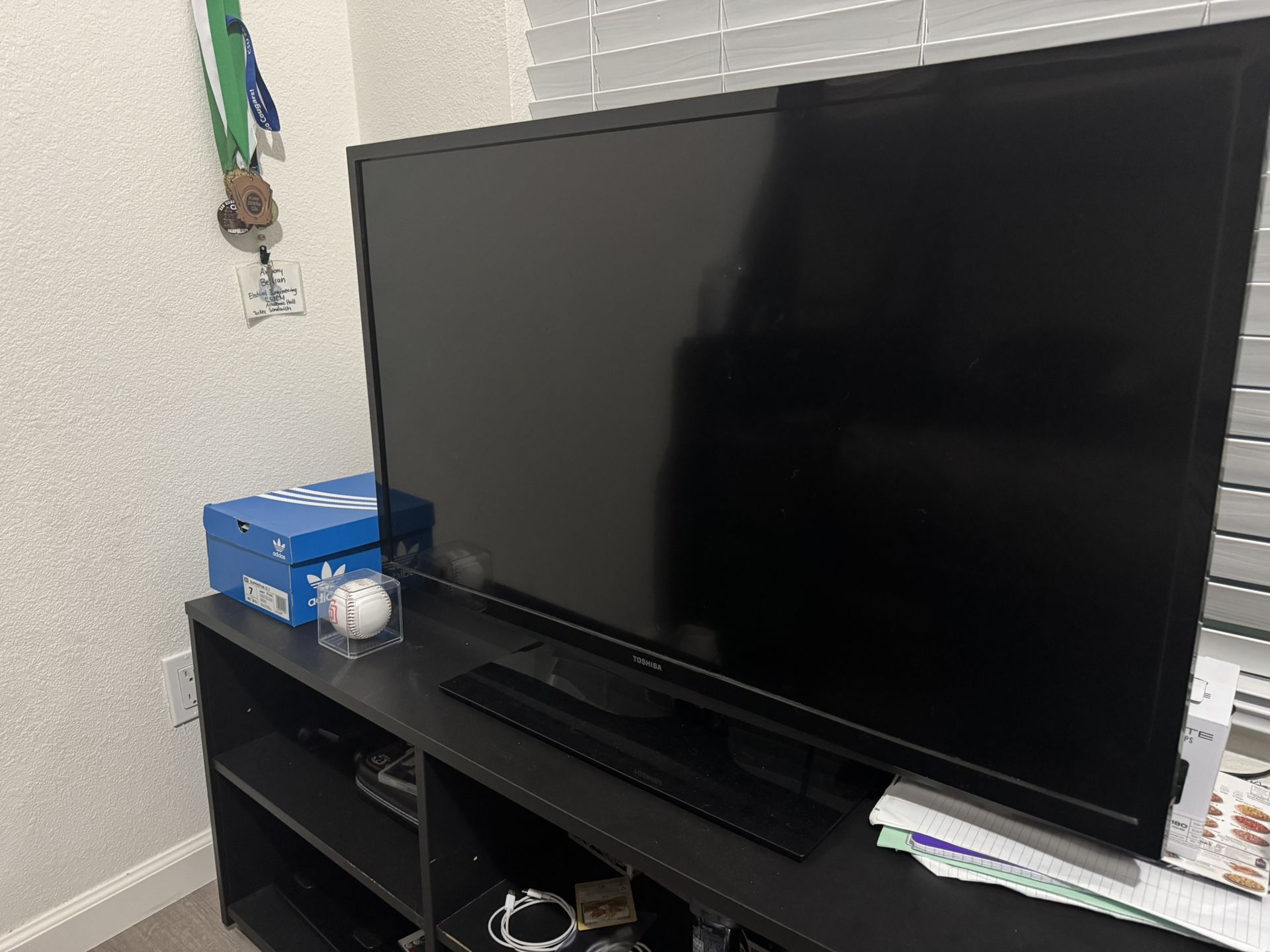 Toshiba Flat Screen Tv
