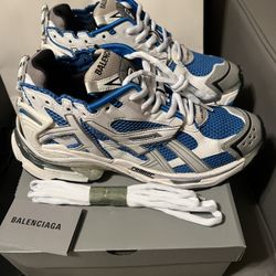 Balenciaga Runner Sneakers 