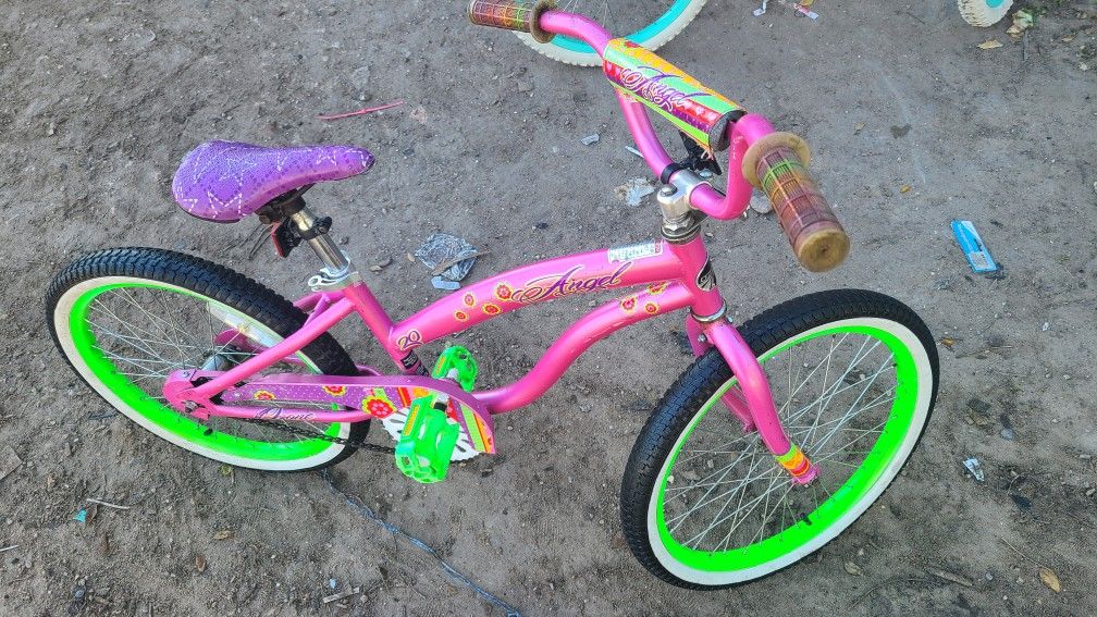 Angel Ozone Bike $35