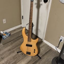 Dean Bass Guitar
