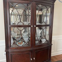 Like New Cherry Modern Style Wood China Cabinet And Hutch