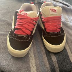 Knu Skool Vans Size 6.5 