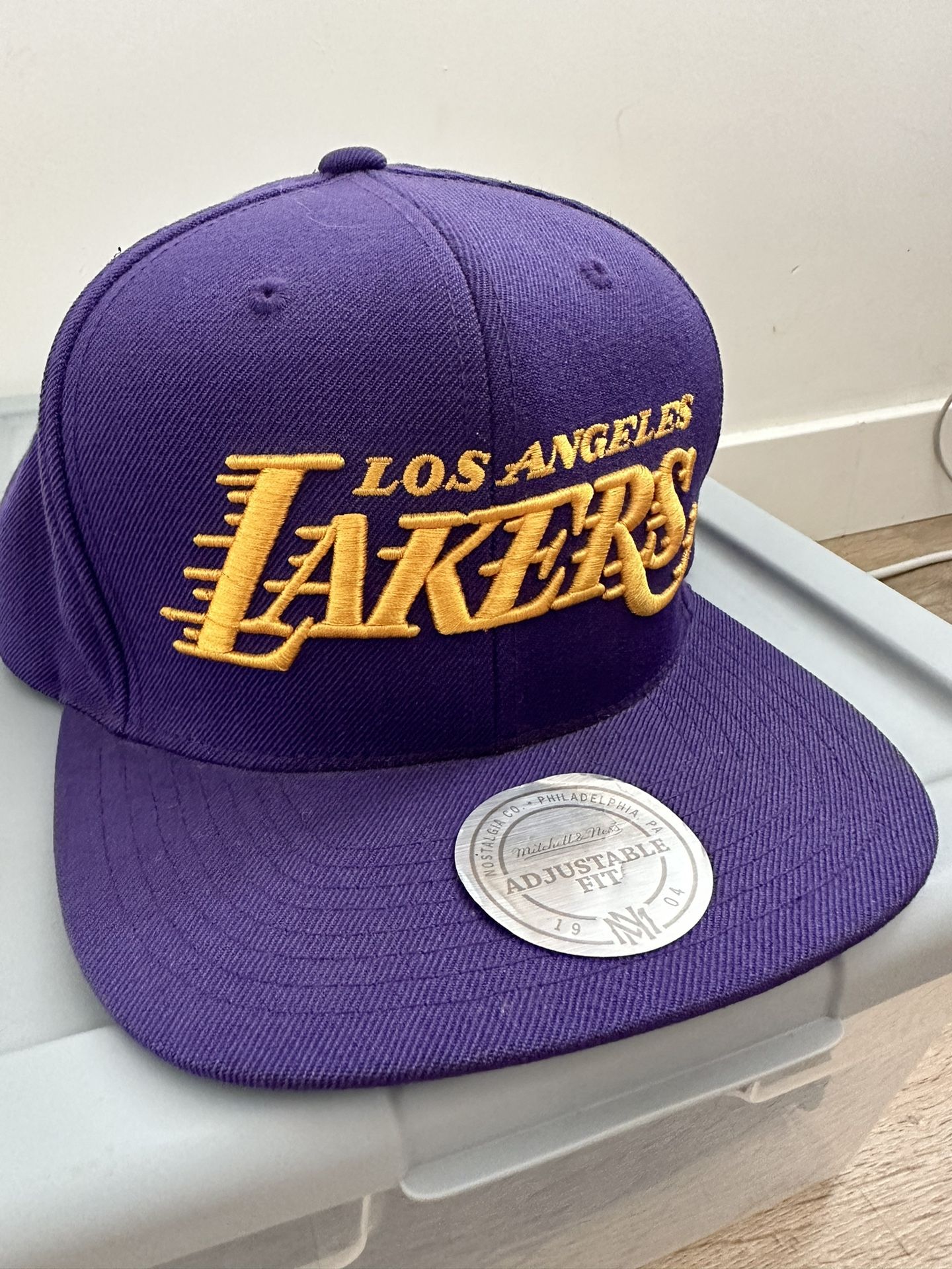 Los Angeles Lakers Mitchell & Ness NBA Snapback Hat Cap with Kobe's #24 for  Sale in Long Beach, CA - OfferUp