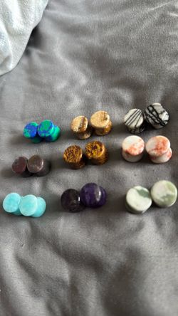 1/2 ear gauges/plugs for sale
