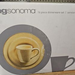 Complete Glass Dinner Set NEW