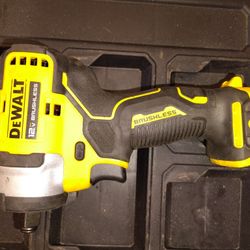 DeWalt 12v 1/2 Impact Driver 