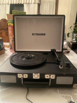 Retro Audio Record Player