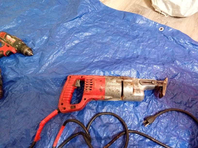 Old Milwaukee Sawzall