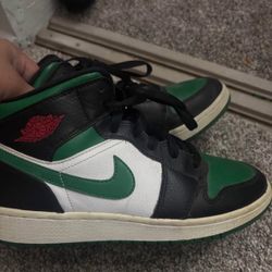 Mid Air Jordan 1’s