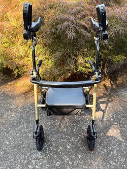 Upright rolling Walker