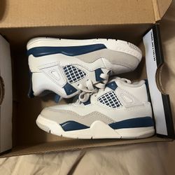 Jordan 4 Retro. Size 8C