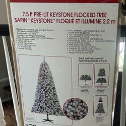 Christmas Tree 7.5 Foot With Lights