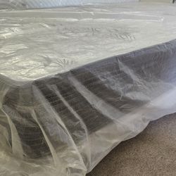 Twin XL Pillow Top Mattress