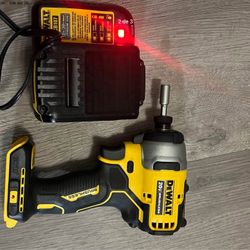 Drill DeWalt New With Battery