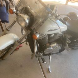 2003 Shndow Spirit