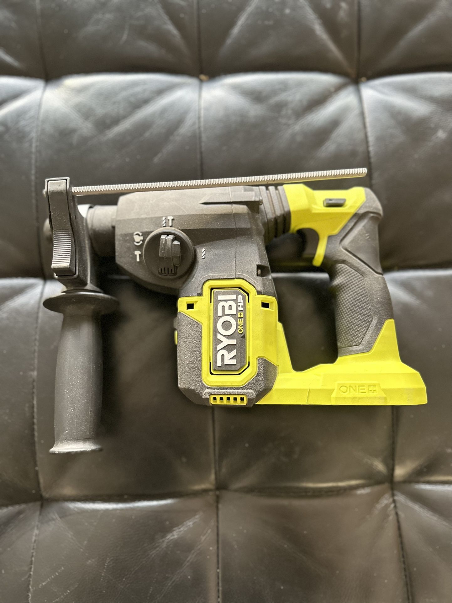 Rotary Hammer Ryobi