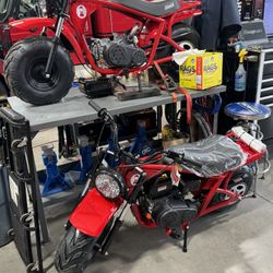 Mini bike B200R Street Title 