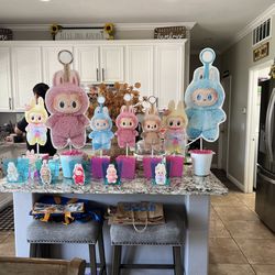 Labubu party decorations