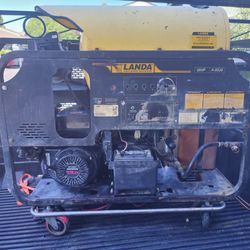 Commerical Landa Hot Water Pressure Washer 