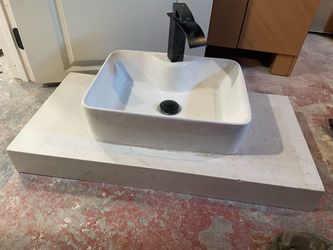 Bathroom sink
